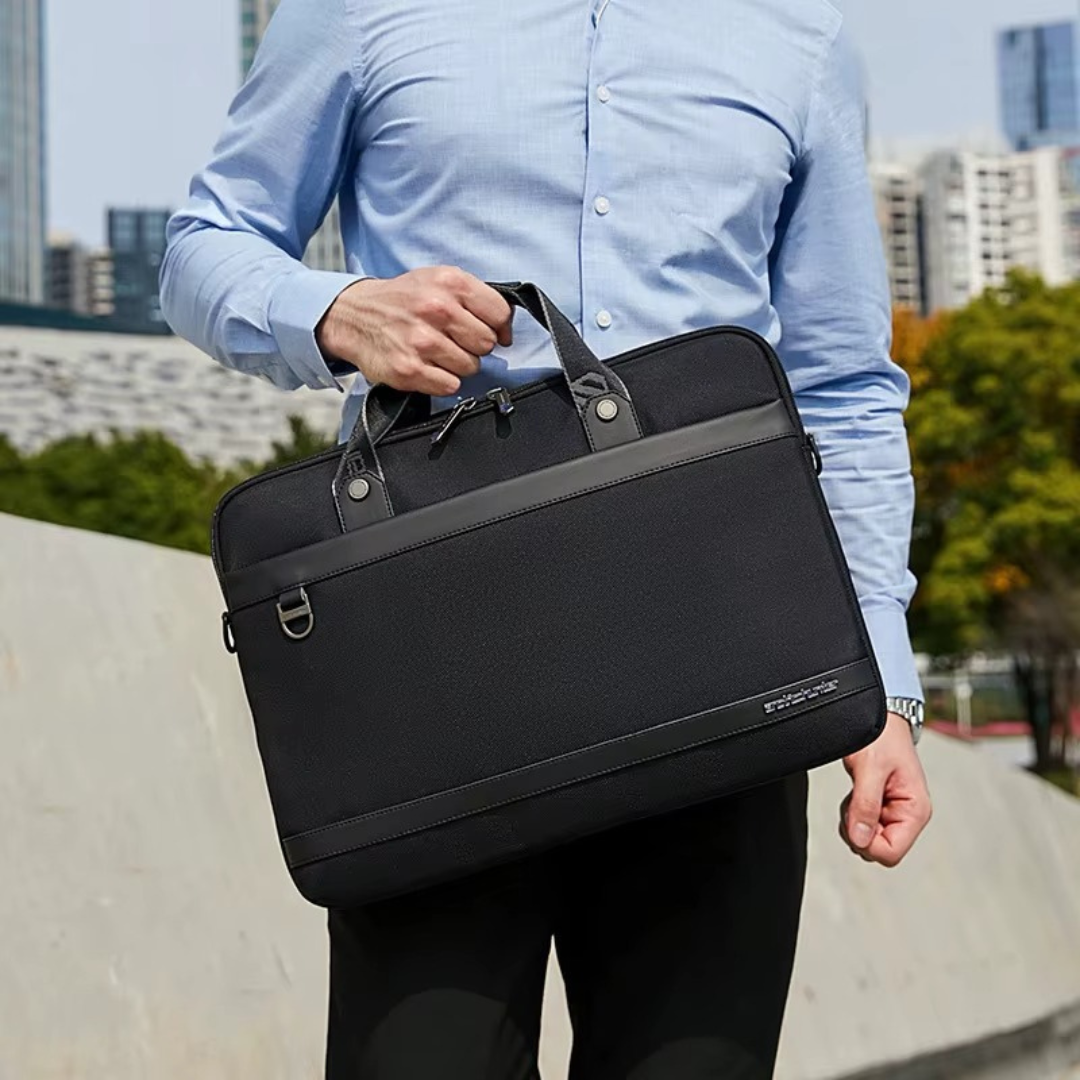 Sacoche Luxe PARTA pour Ordinateur – Business & Voyage